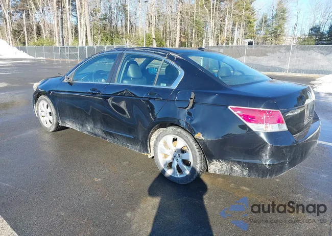 1HGCP2F85AA085660: 44526847