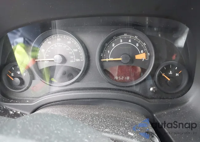 1C4NJPBA8ED754149: 44527013