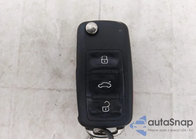 3VWF17AT3FM616934: 44527168