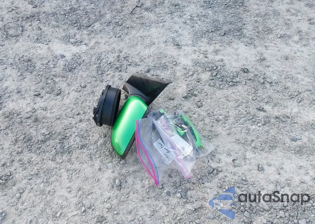 1G1JC5SH2F4122879: 44527188