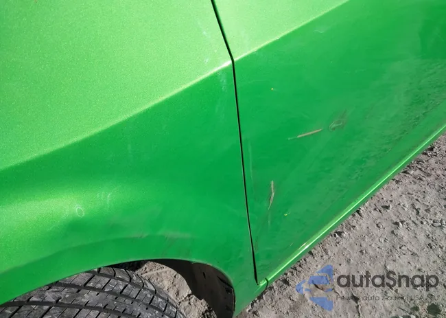 1G1JC5SH2F4122879: 44527188