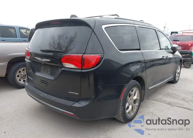 2C4RC1GGXJR272408: 44527195