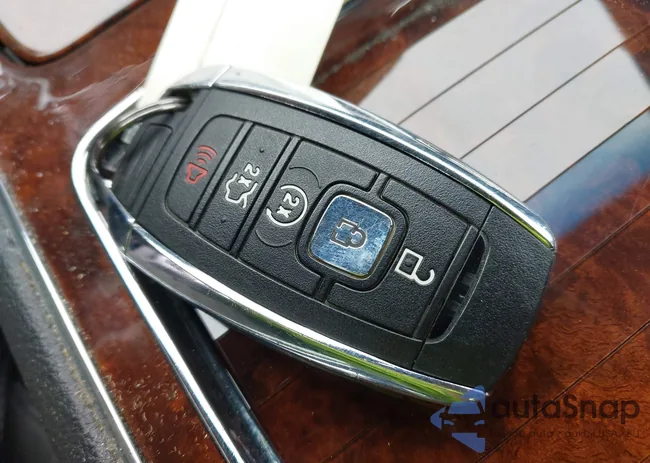 1LN6L9SK3H5609145: 44527208