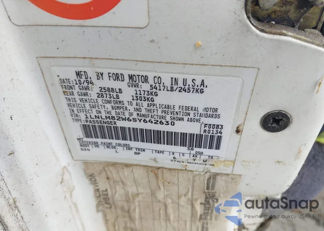 1LNLM82W6SY642630: 44526350