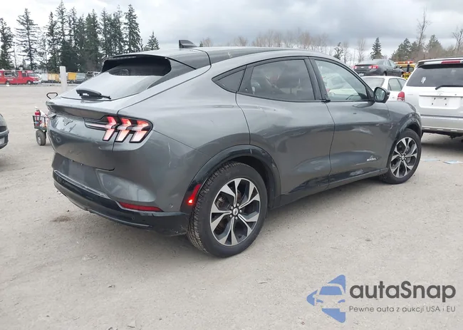 3FMTK3SU1PMA83515: 44526380