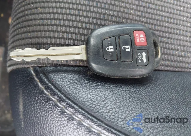 2T1BURHE5GC599740: 44526387