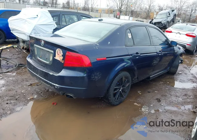 19UUA66205A018088: 44526403