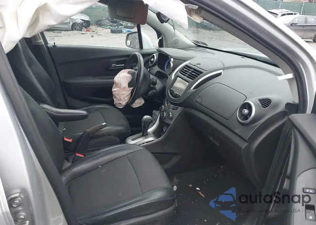 3GNCJRSB5FL211047: 44526436