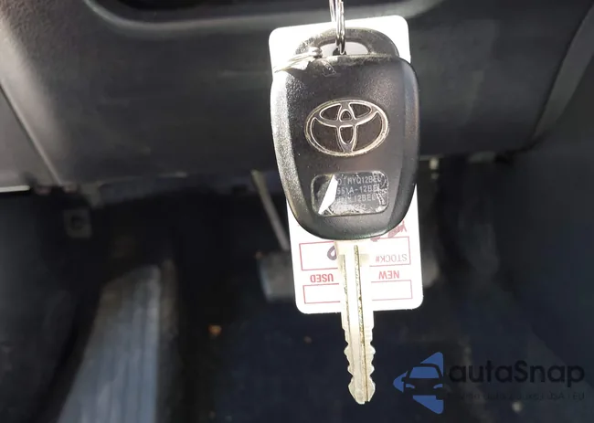 2T1BURHE0EC225761: 44527626