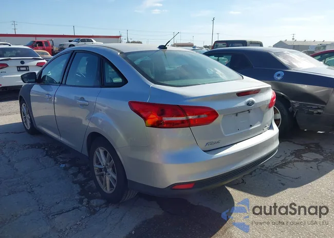 1FADP3F22GL276556: 44527684