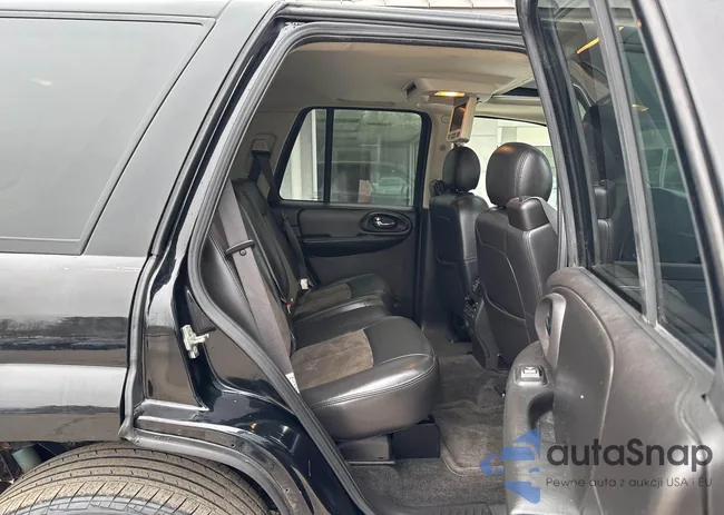 1GNET13H972284464: 44527715