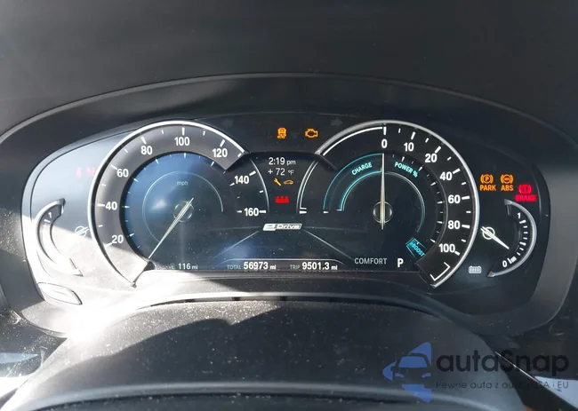 WBAJA9C5XJB250975: 44527736