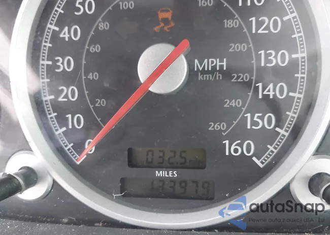 1C3AN69L04X024404: 44527769