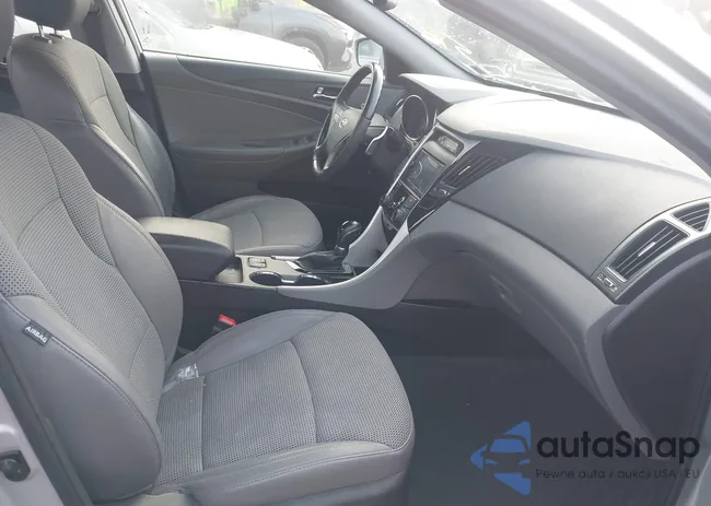 5NPEC4AC4DH677235: 44527832