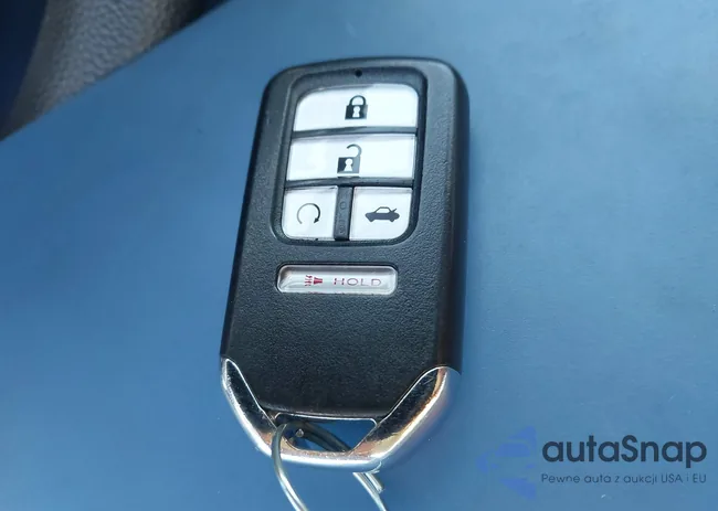 1HGCV1F1XKA165945: 44527872