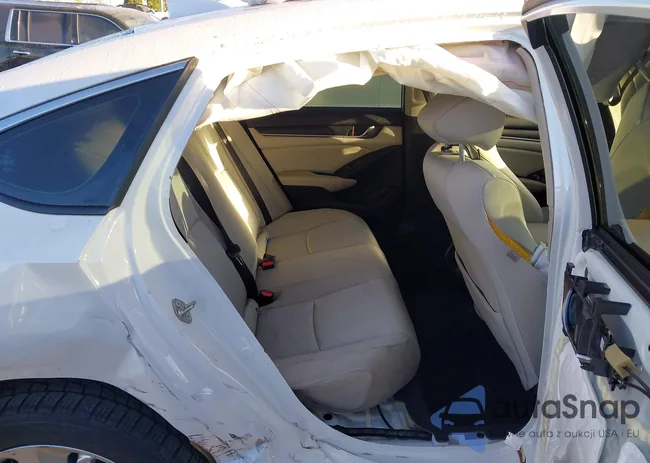 1HGCV1F1XKA165945: 44527872