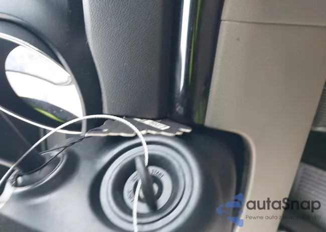 KNDMB5C14G6086000: 44528025