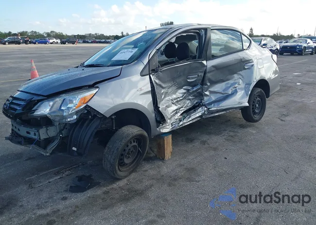 ML32FUFJ4PHF03840: 44527236