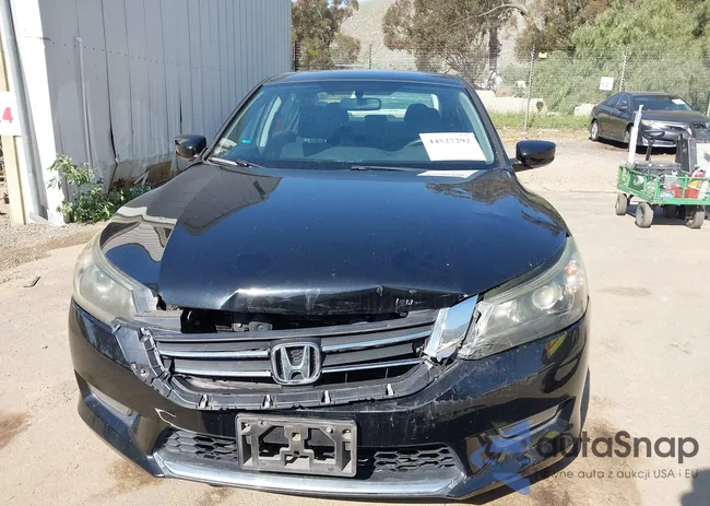 1HGCR2F55DA239563: 44527292