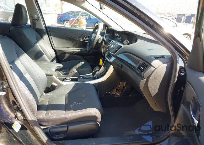 1HGCR2F55DA239563: 44527292