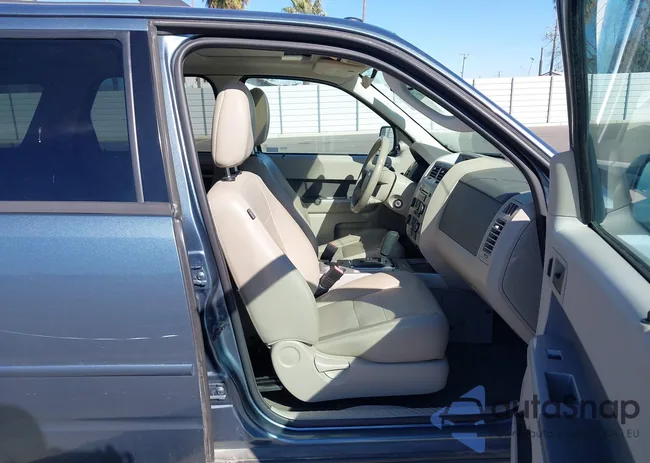 1FMCU9DG8CKB55378: 44527322