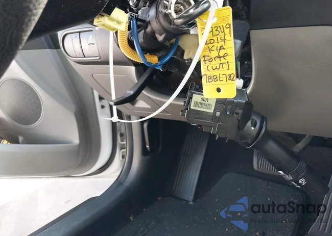 KNAFK4A68E5057312: 44527342