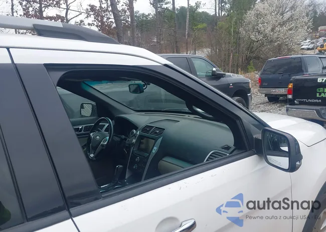 1FMHK7D99CGA07101: 44527374