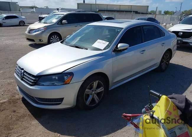 1VWCP7A37CC037508: 44527397