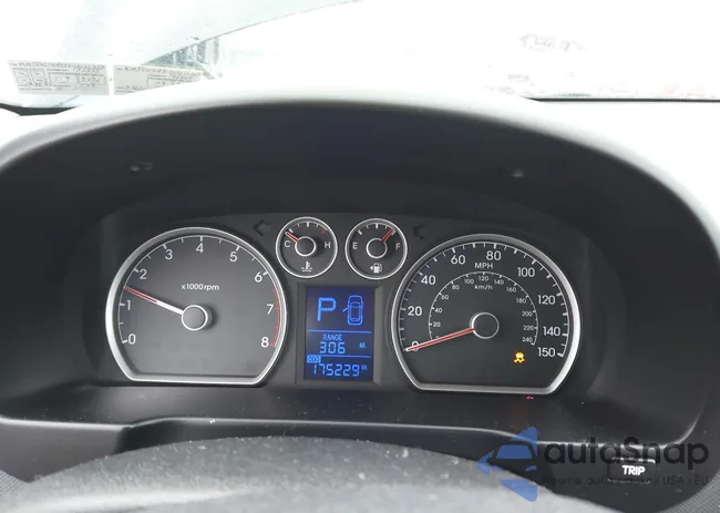 KMHDC8AE0CU131357: 44527549