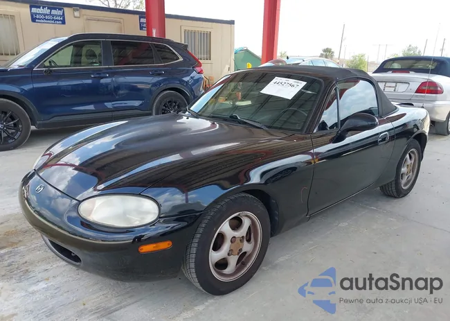 JM1NB3534X0113772: 44527567