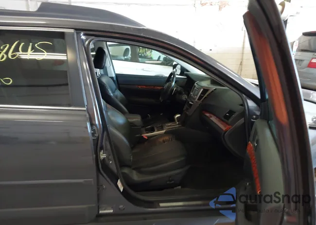 4S4BRCJC4C3219213: 44528645