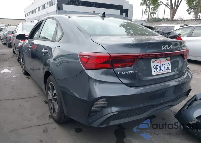 3KPF24ADXPE608896: 44528751