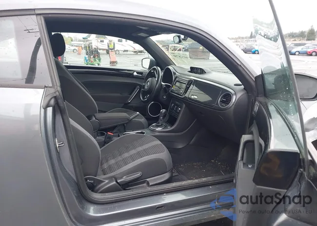 3VWV67AT1DM660053: 44528788