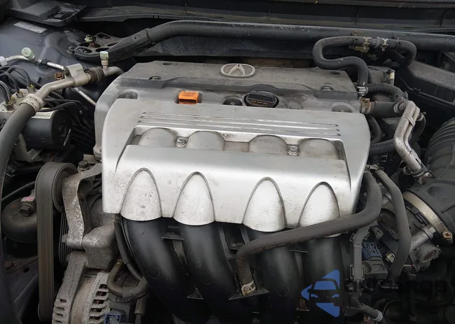 JH4CU2F48DC009717: 44528793