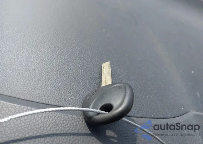 KNADM4A33E6419662: 44528835