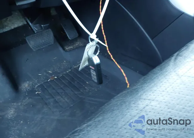 1HGCT2B87EA004729: 44528855