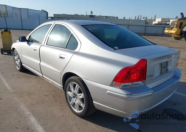 YV1RS592062537994: 44528883