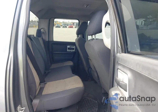 1D7RV1GP2AS116491: 44528942