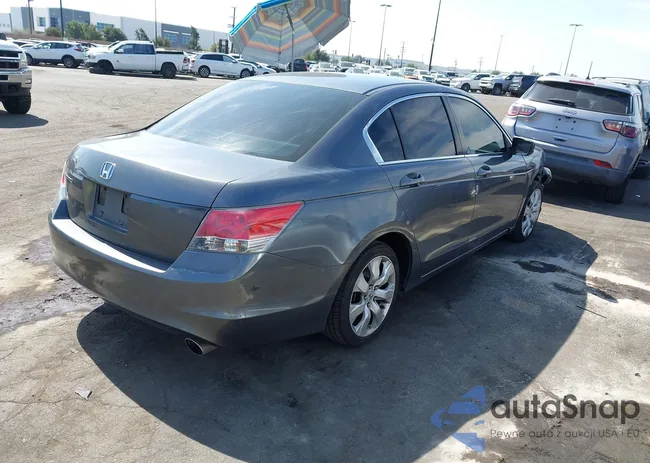 1HGCP2F7XAA151756: 44529035