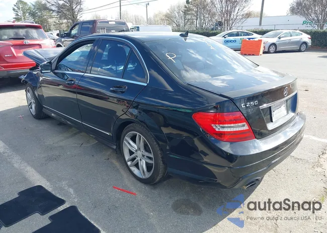 WDDGF4HB6DG093460: 44529063