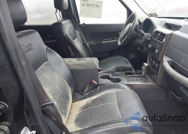 1C4PJMFK4CW123426: 44529074