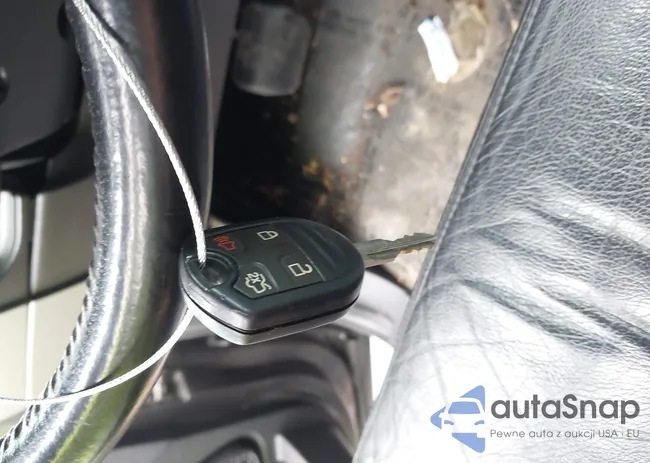 1FMJU1HT5HEA05637: 44529075