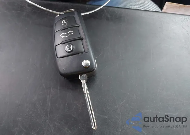 WA1DGAFE9CD003959: 44529101