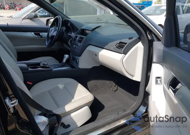 WDDGF5EB3BR148605: 44529113