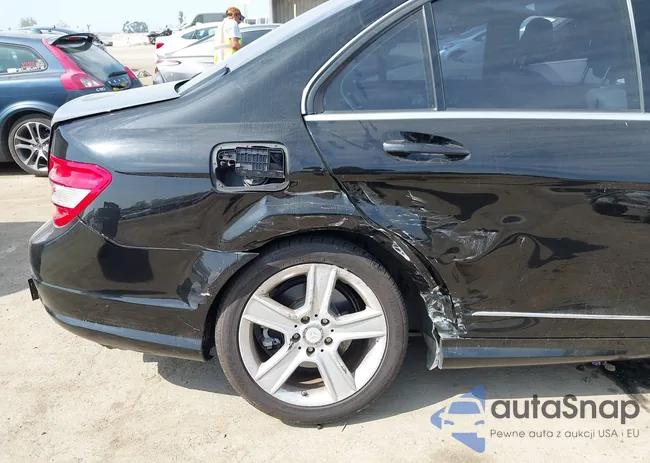 WDDGF5EB3BR148605: 44529113