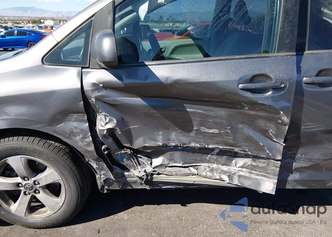 5TDKZ3DC9KS018663: 44529180