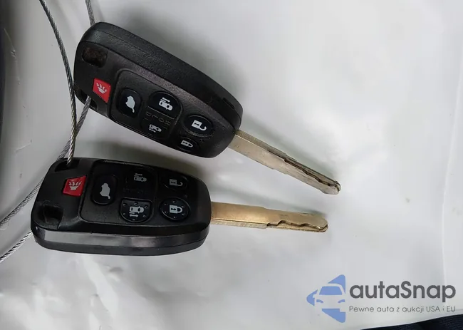 5FNRL5H62CB094506: 44528313