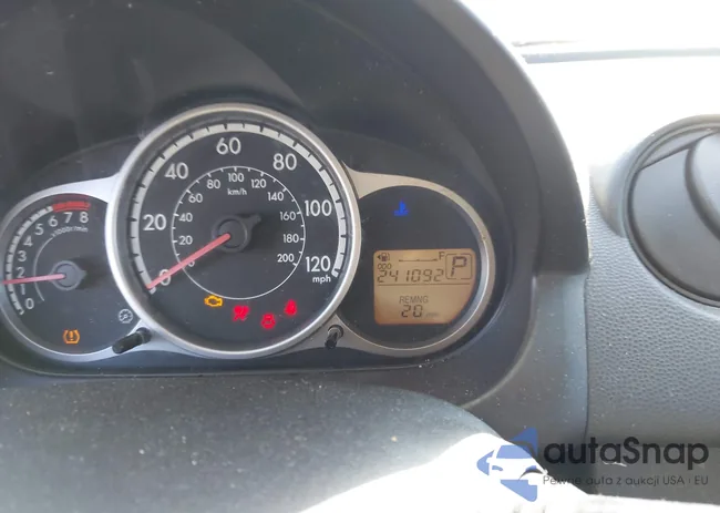 JM1DE1LY8C0136276: 44528407