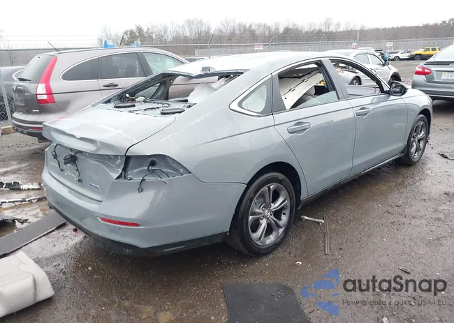 1HGCY2F64SA081080: 44528411