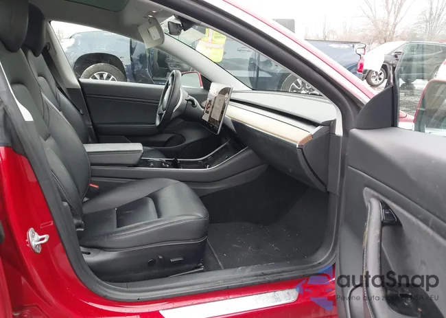 5YJ3E1EB6LF664260: 44528450